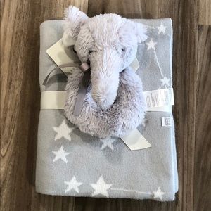 Elegant baby blanket and rattle gift set